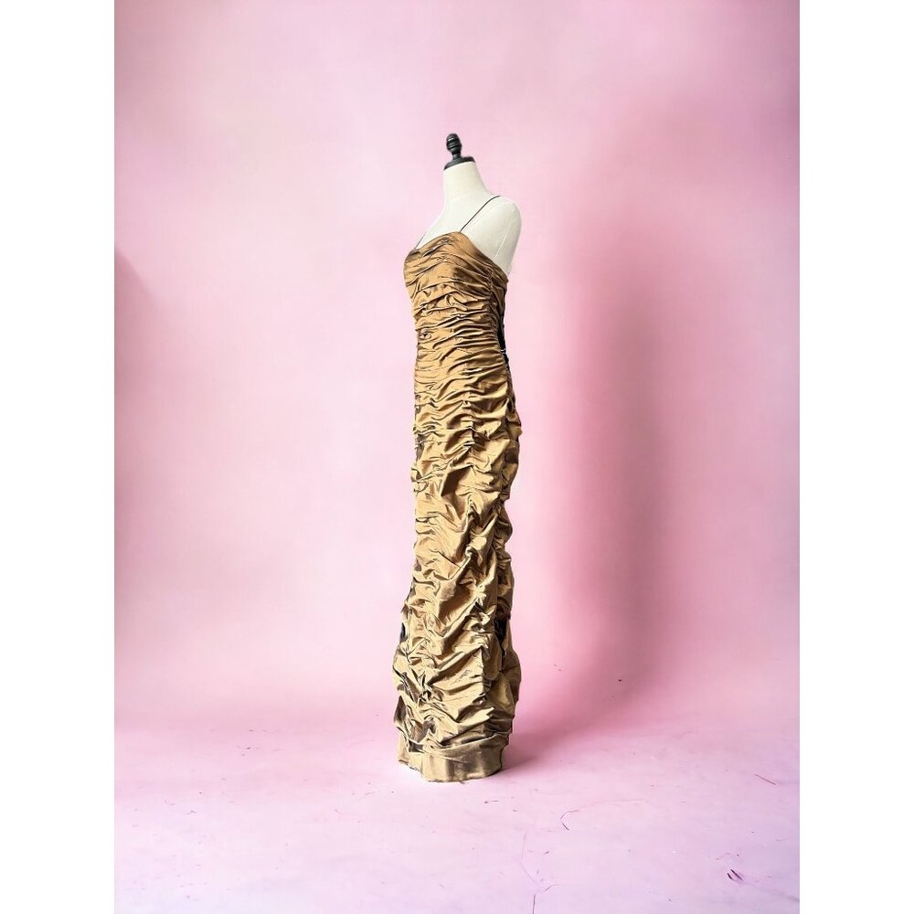 Cachet Gold Ruched Prom Dress - Picture 2 of 9